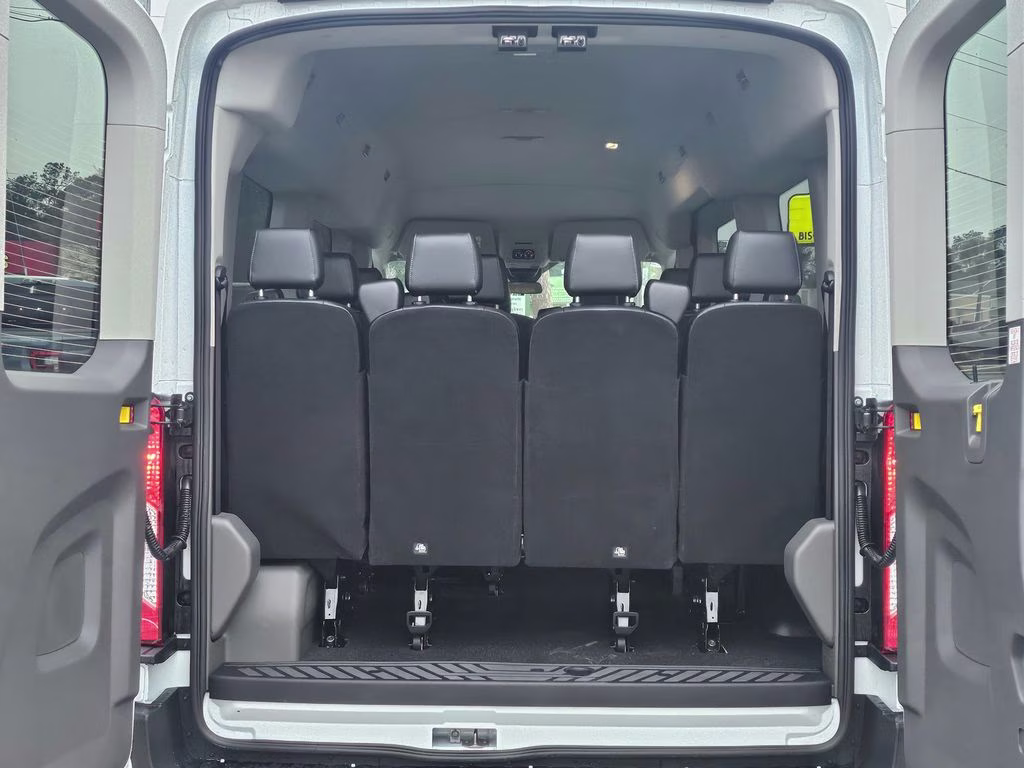 2026 Oxford White Ford Transit-350 XLT RWD Crossover