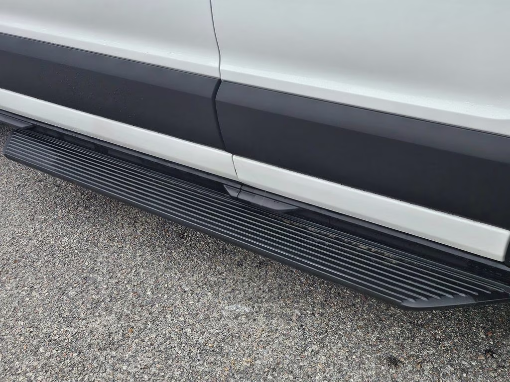 2026 Oxford White Ford Transit-350 XLT RWD Crossover