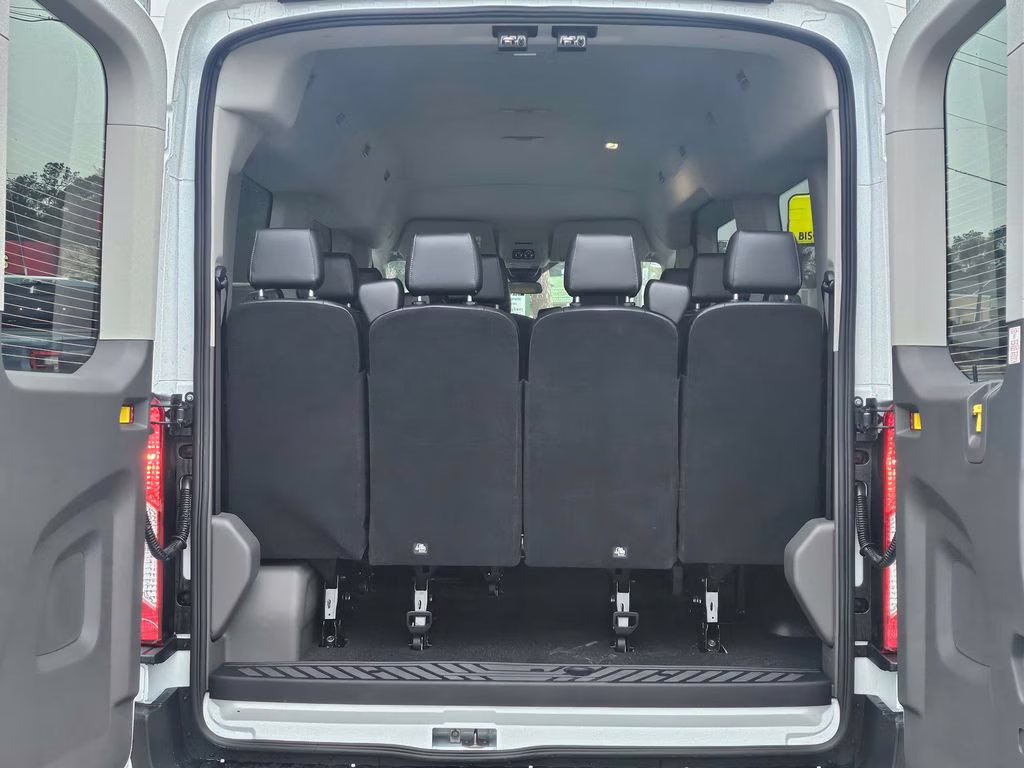 2026 Oxford White Ford Transit-350 XLT RWD Crossover