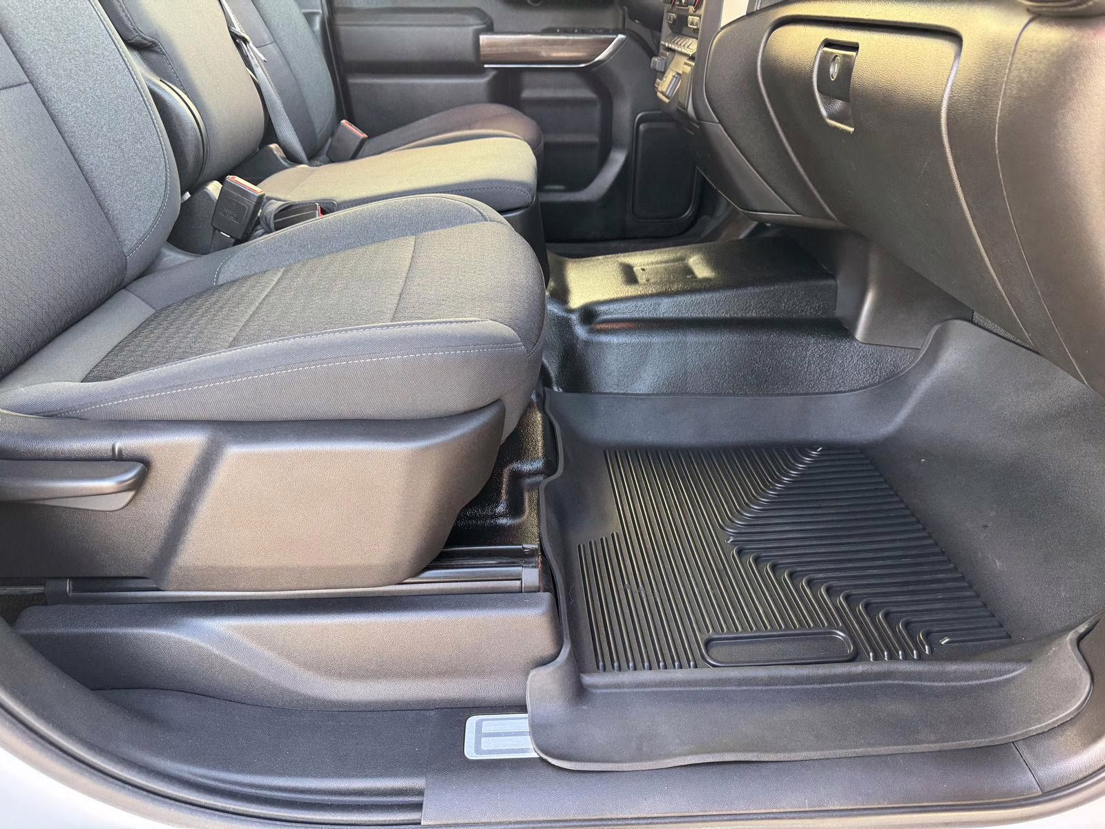 2022 Summit White Chevrolet Silverado 1500 LTD LT 4X4 Truck