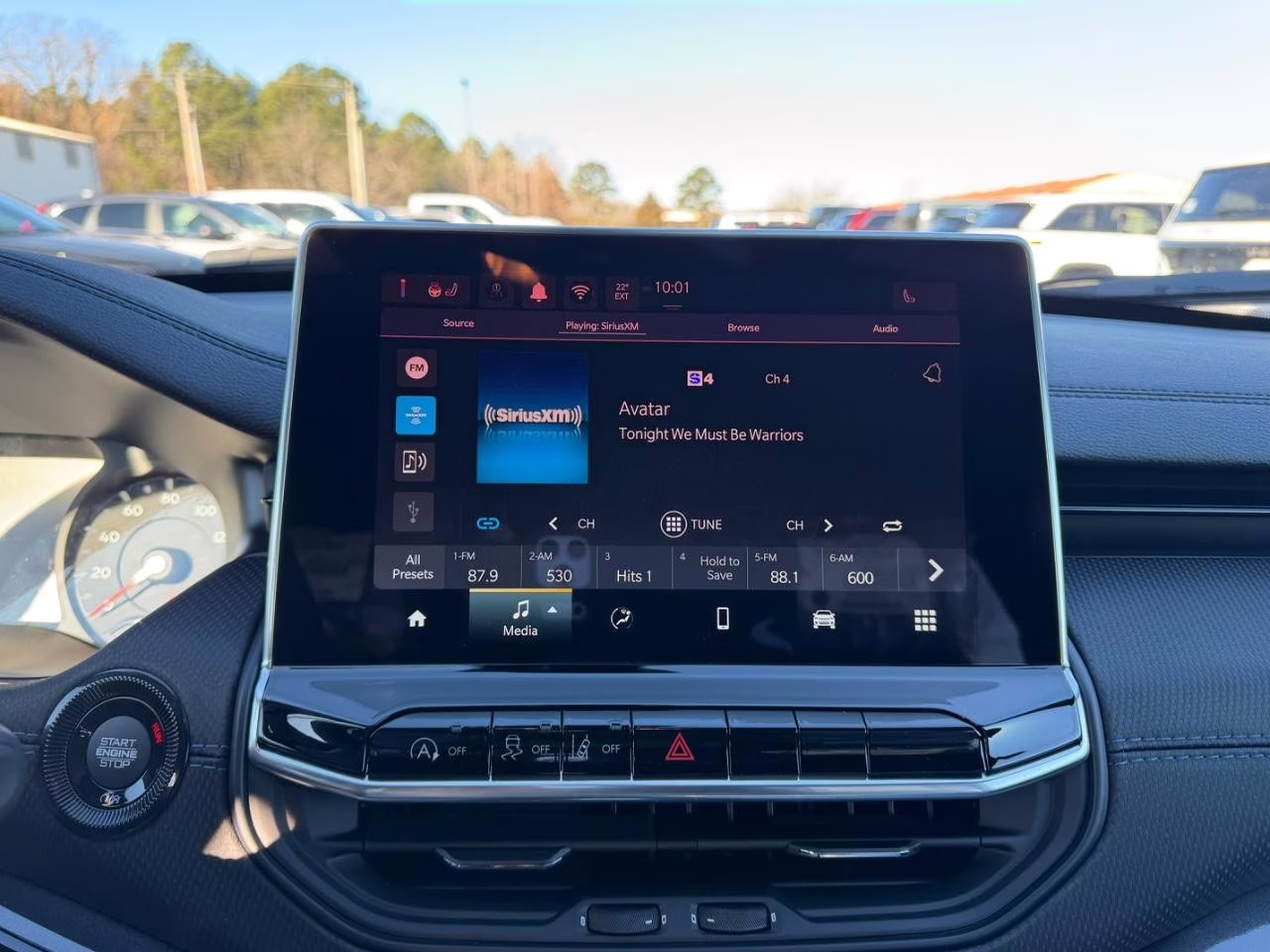 2026 Bright White Clearcoat Jeep Compass Latitude 4X4 SUV