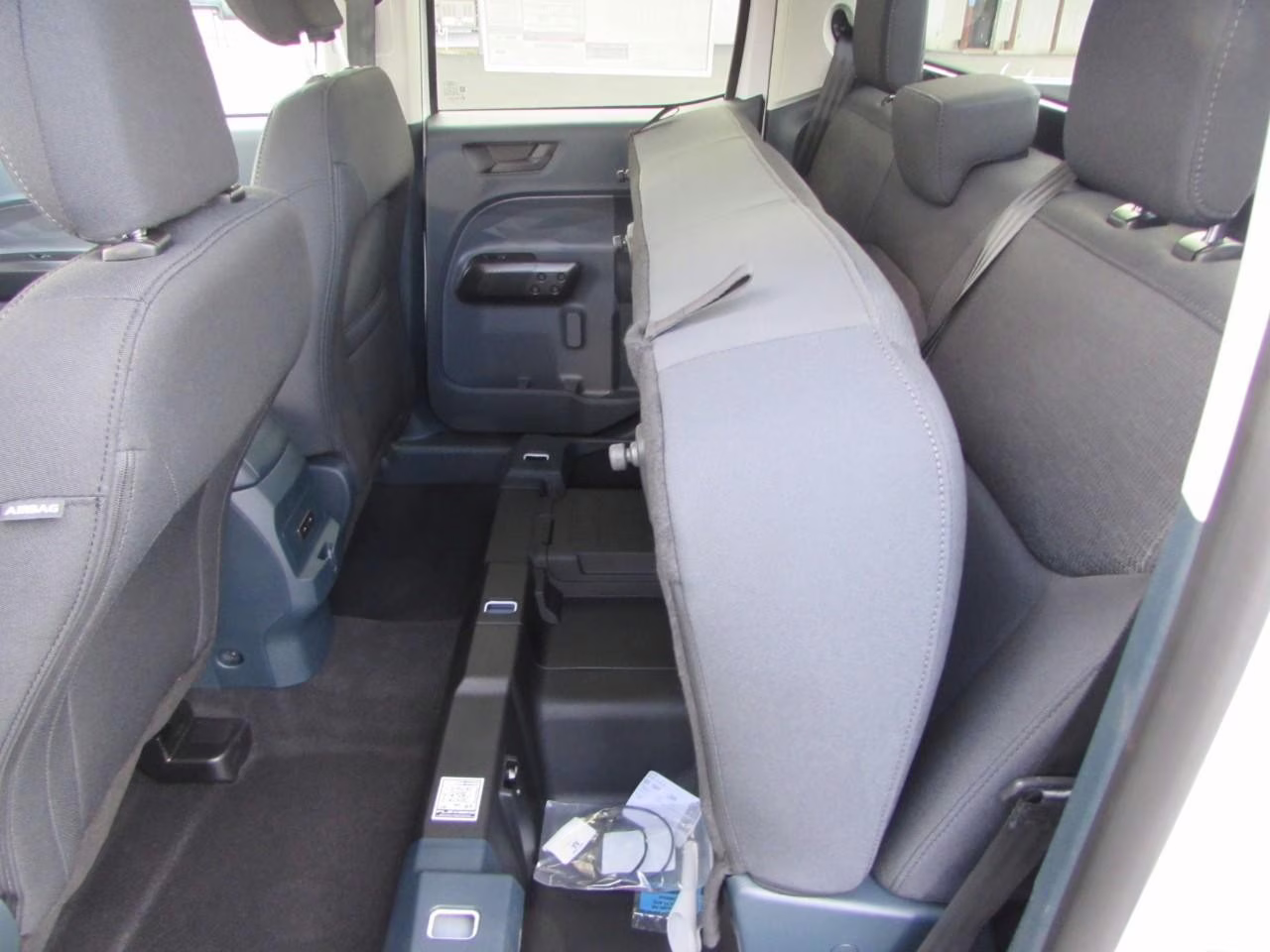 2026 Oxford White Ford Maverick XL AWD Truck