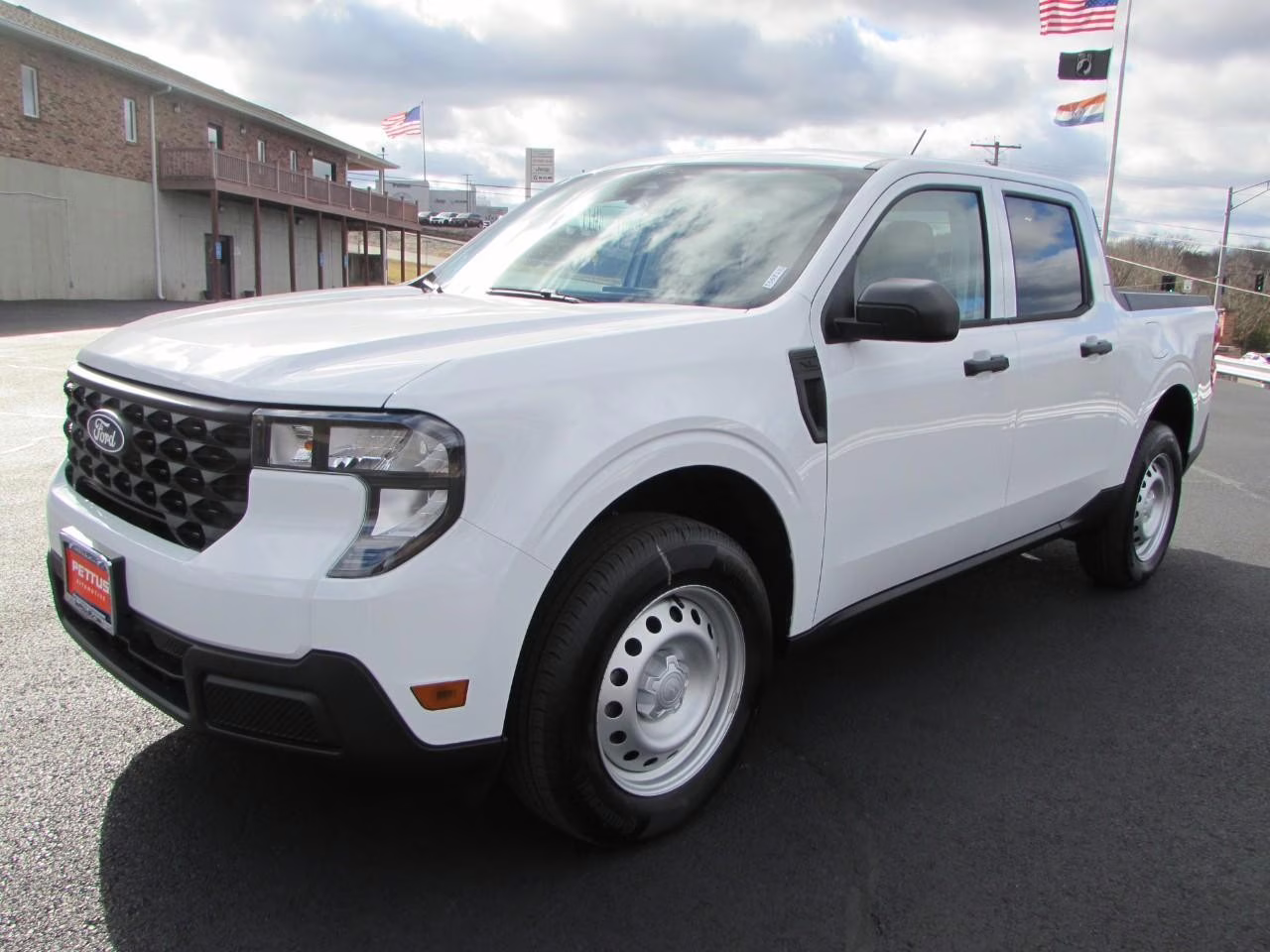 2026 Oxford White Ford Maverick XL AWD Truck