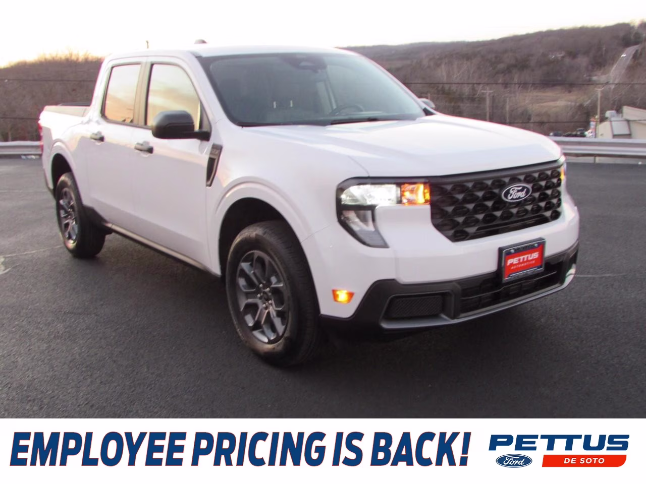 2026 Oxford White Ford Maverick XLT AWD Truck