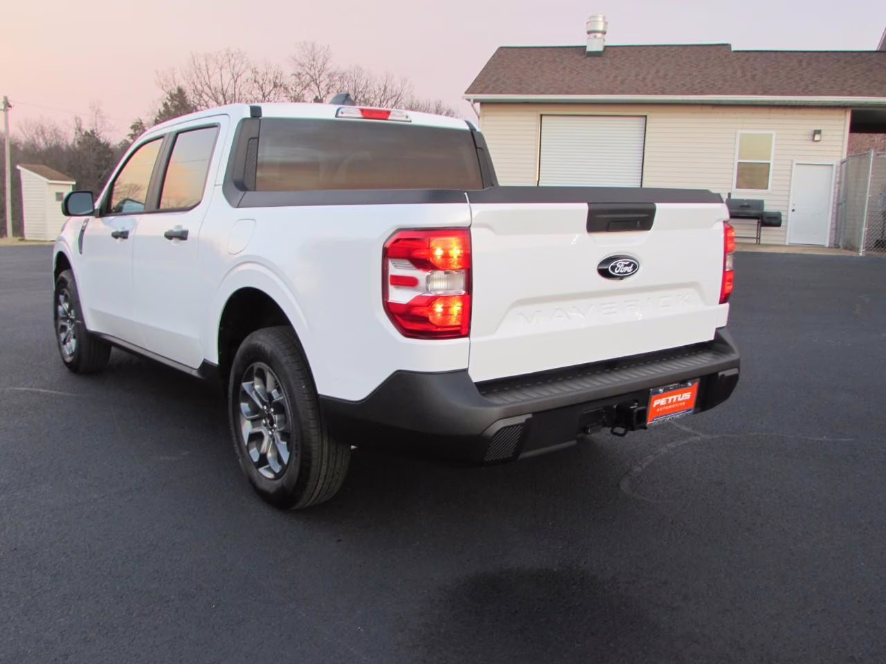 2026 Oxford White Ford Maverick XLT AWD Truck