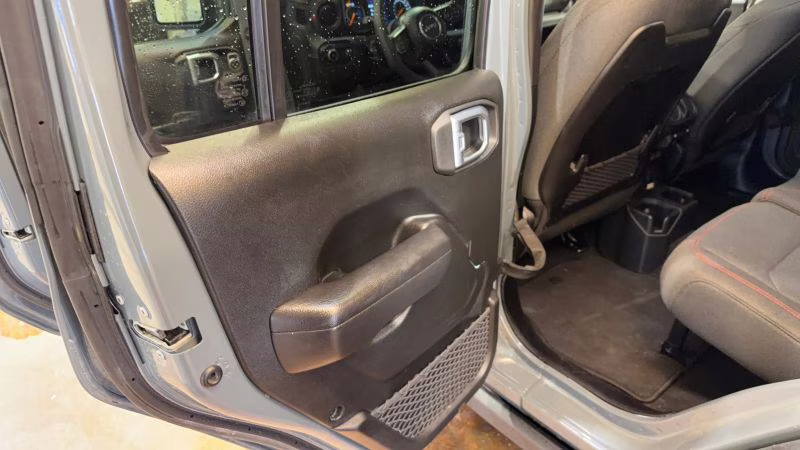 2025 Jeep Wrangler 4 Door Rubicon X Sport Utility 4D 4X4