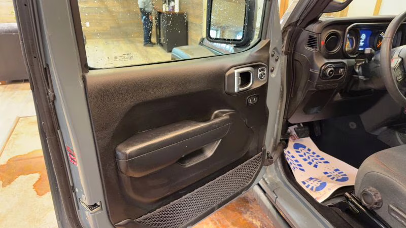 2025 Jeep Wrangler 4 Door Rubicon X Sport Utility 4D 4X4