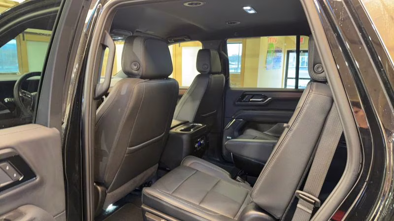 2025 Onyx Black GMC Yukon Denali Sport Utility 4D 4X4 SUV