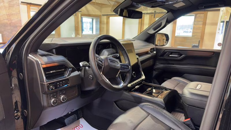 2025 Onyx Black GMC Yukon Denali Sport Utility 4D 4X4 SUV