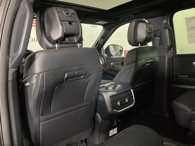 2026 Black Metallic Ford Expedition Tremor 4X4 SUV