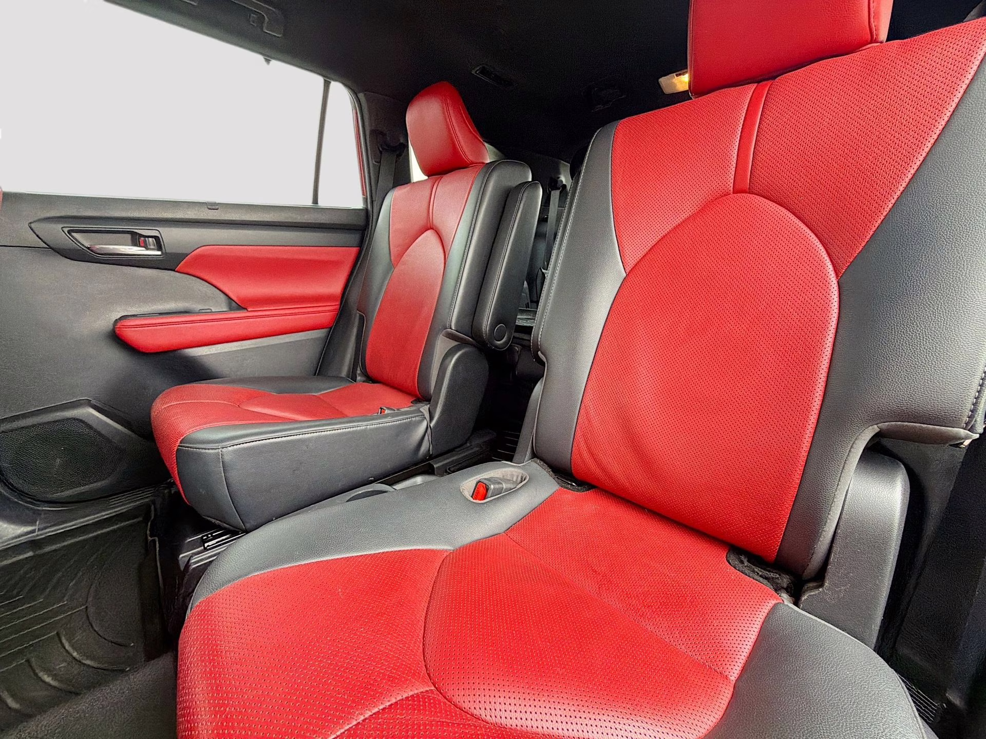 2021 Ruby Flare Pearl Toyota Highlander XSE FWD SUV