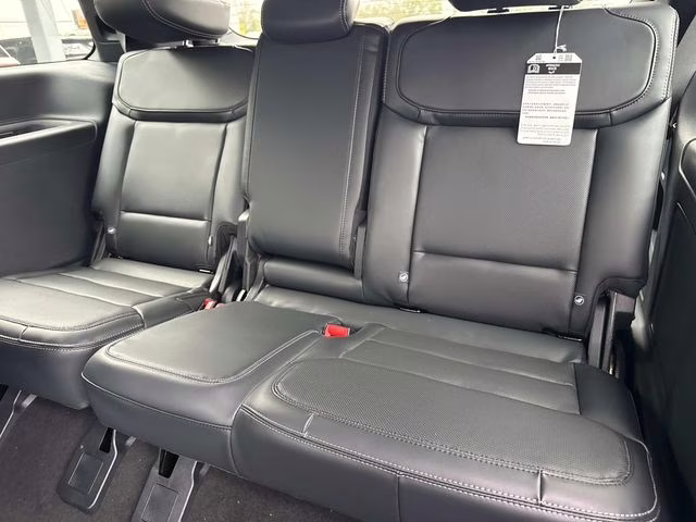 2026 Silver Metallic Ford Expedition Platinum 4X4 SUV