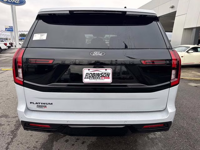 2026 Silver Metallic Ford Expedition Platinum 4X4 SUV
