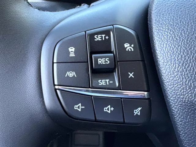 2026 White Metallic Ford Maverick Lariat AWD Truck