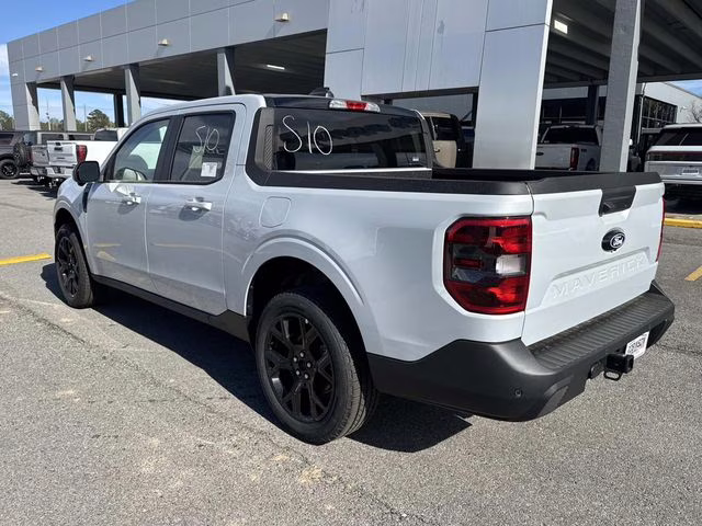2026 White Metallic Ford Maverick Lariat AWD Truck