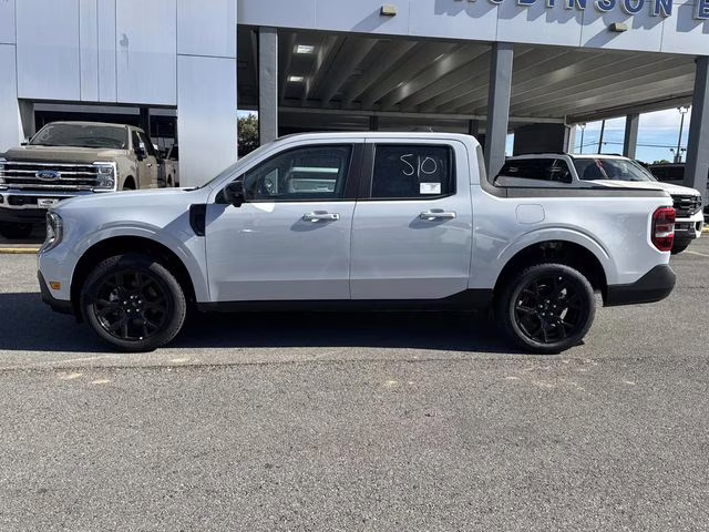 2026 White Metallic Ford Maverick Lariat AWD Truck