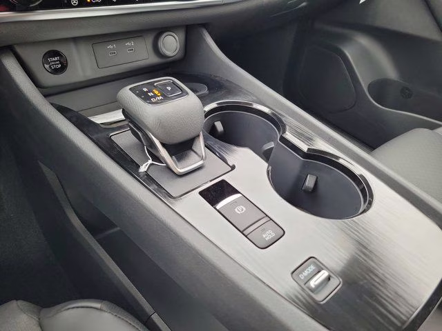 2026 Boulder Gray Pearl Nissan Rogue SV FWD SUV