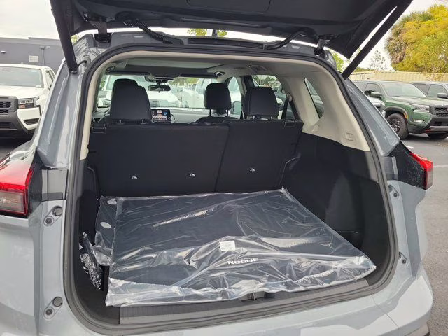 2026 Boulder Gray Pearl Nissan Rogue SV FWD SUV