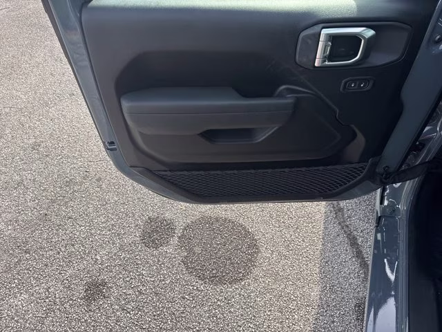 2026 Anvil Clearcoat Jeep Wrangler Sport 4X4 Convertible