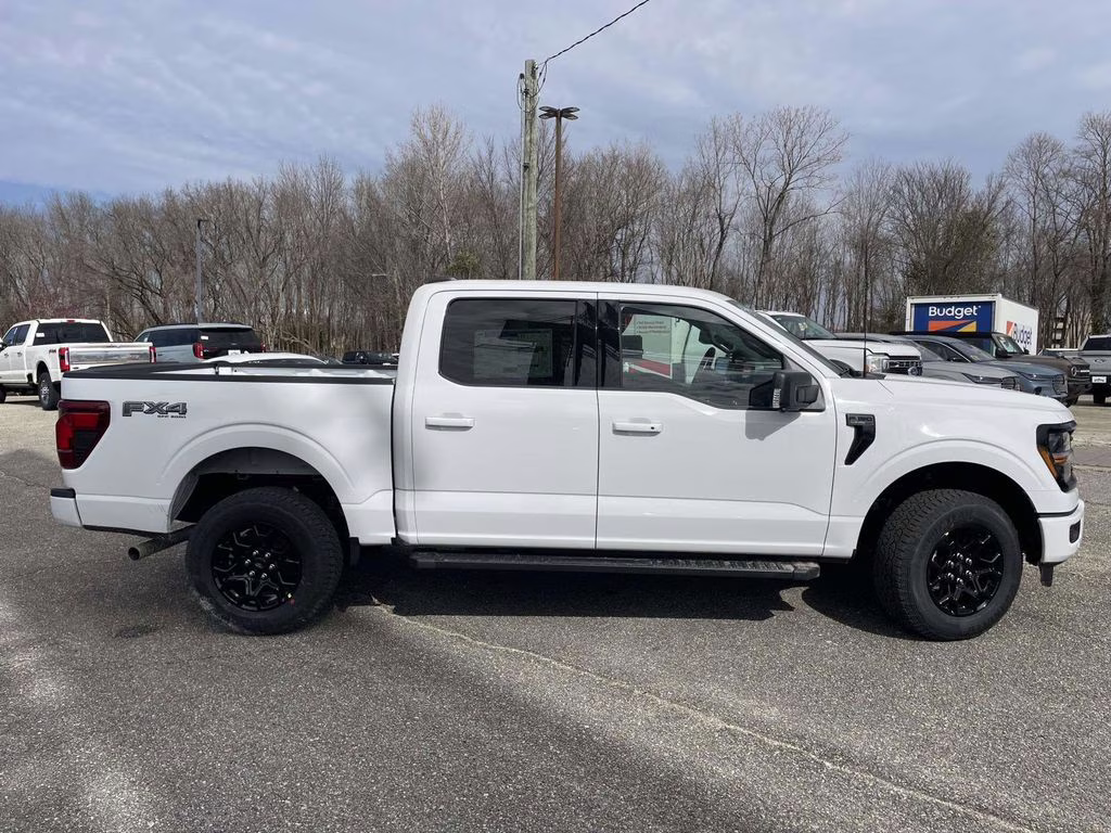 2026 Oxford White Ford F-150 XLT 4X4 Truck
