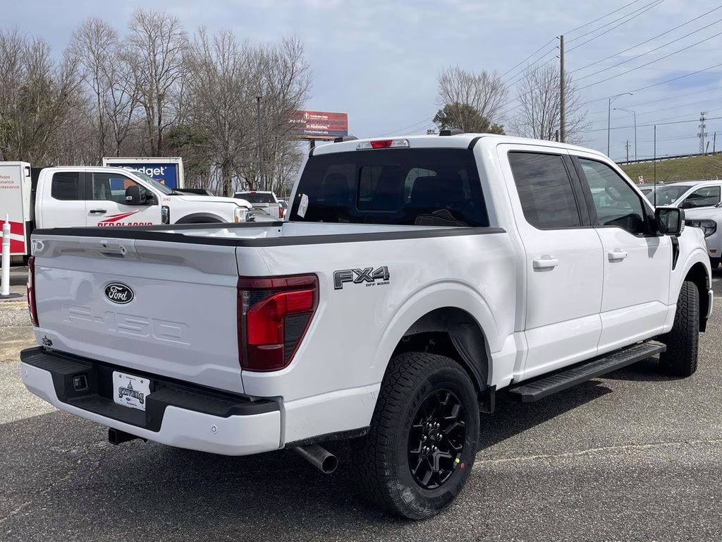 2026 Oxford White Ford F-150 XLT 4X4 Truck