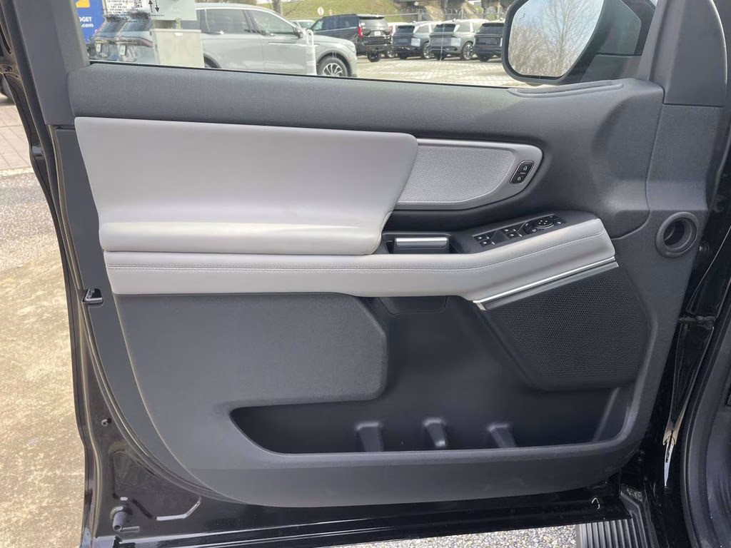 2026 Agate Black Metallic Ford Expedition Max Active RWD SUV