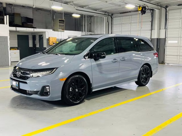 2026 Sonic Gray Pearl Honda Odyssey Sport-L FWD Van