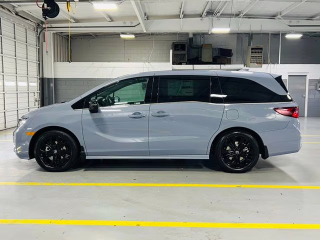 2026 Sonic Gray Pearl Honda Odyssey Sport-L FWD Van
