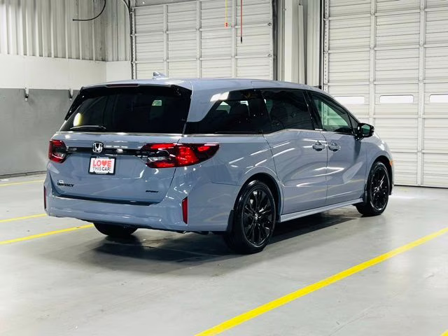 2026 Sonic Gray Pearl Honda Odyssey Sport-L FWD Van