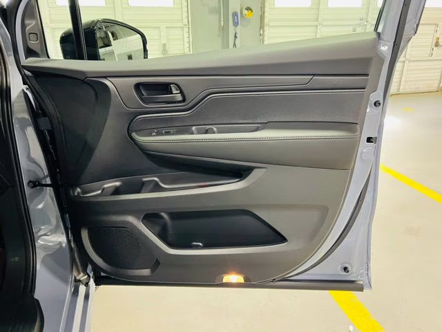 2026 Sonic Gray Pearl Honda Odyssey Sport-L FWD Van