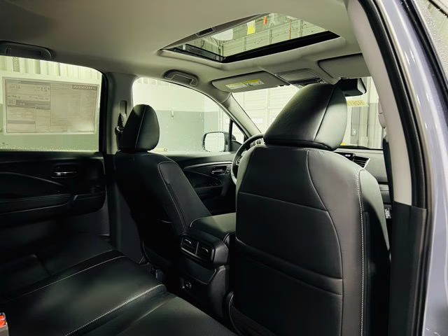 2026 Sonic Gray Pearl Honda Ridgeline RTL AWD Truck