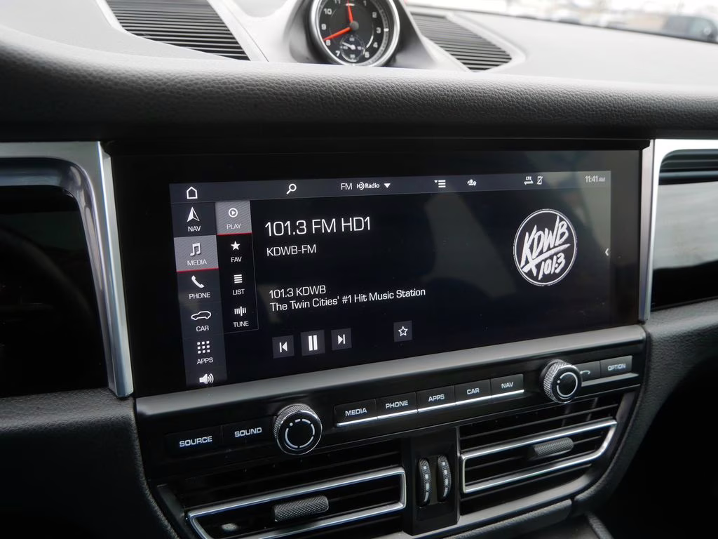 2021 Sapphire Blue Metallic Porsche Macan Base AWD SUV