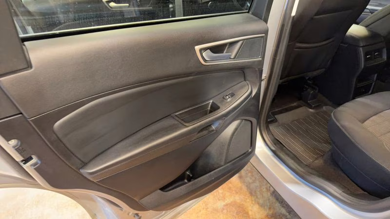 2024 Ford Edge SEL Sport Utility 4D AWD