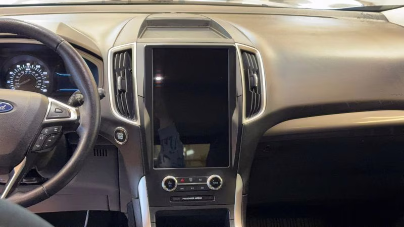 2024 Ford Edge SEL Sport Utility 4D AWD