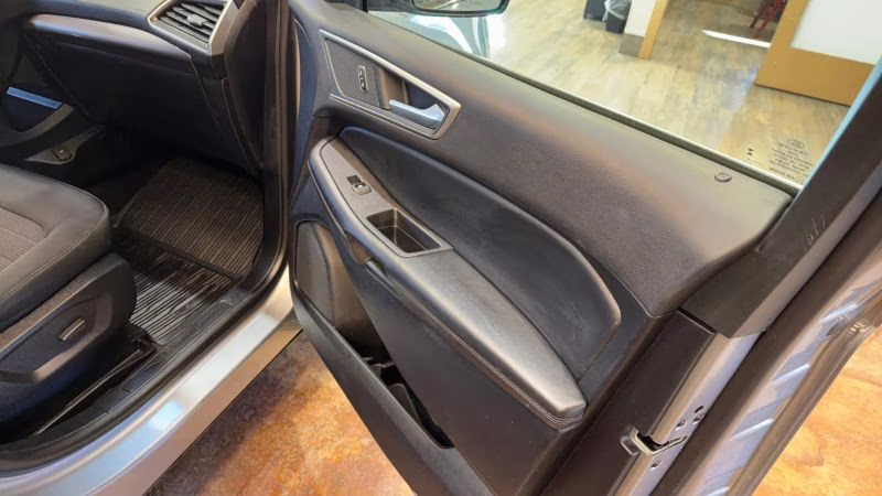 2024 Ford Edge SEL Sport Utility 4D AWD