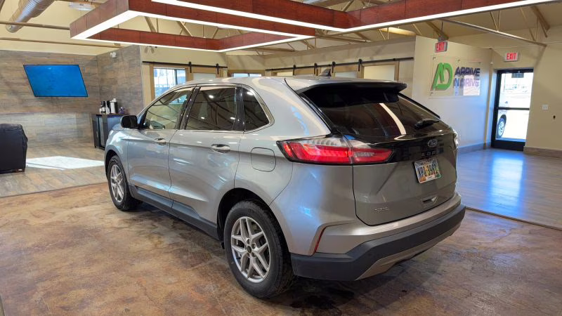 2024 Ford Edge SEL Sport Utility 4D AWD