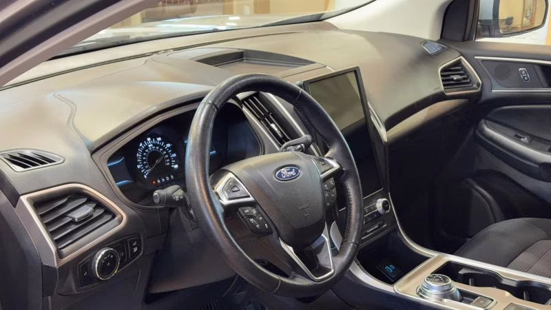 2024 Ford Edge SEL Sport Utility 4D AWD