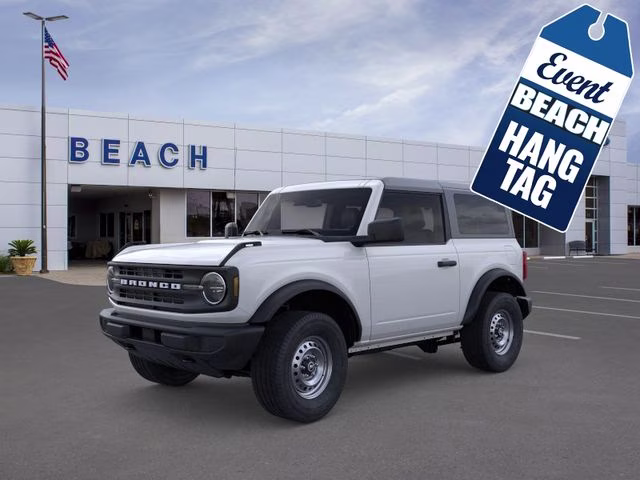 2026 Oxford White Ford Bronco Base 4X4 SUV