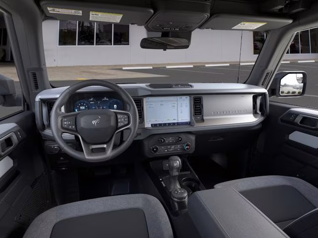 2026 Oxford White Ford Bronco Base 4X4 SUV