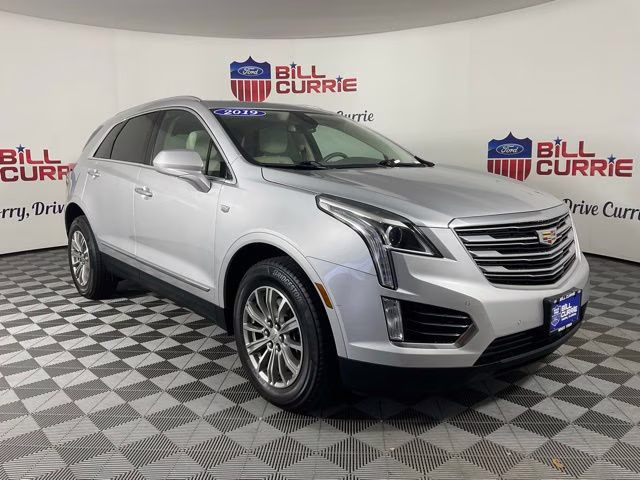 2019 Radiant Silver Metallic Cadillac XT5 Luxury AWD SUV