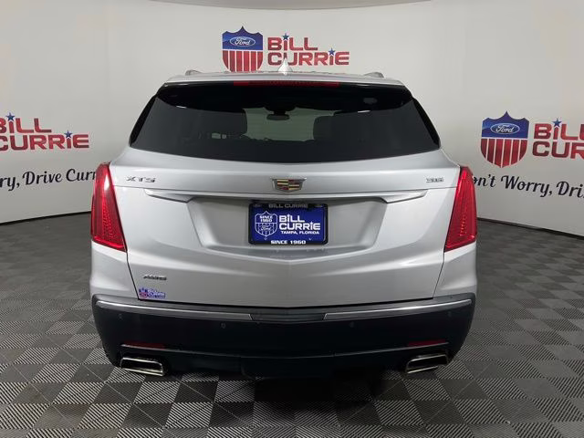 2019 Radiant Silver Metallic Cadillac XT5 Luxury AWD SUV