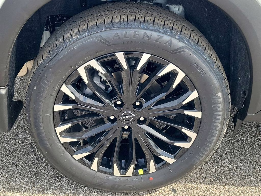 2026 White Pearl Nissan Rogue SV FWD SUV