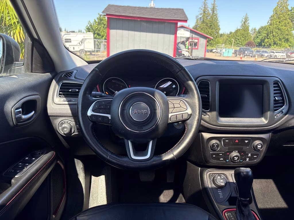 2018 White Clearcoat Jeep Compass Trailhawk 4X4 SUV
