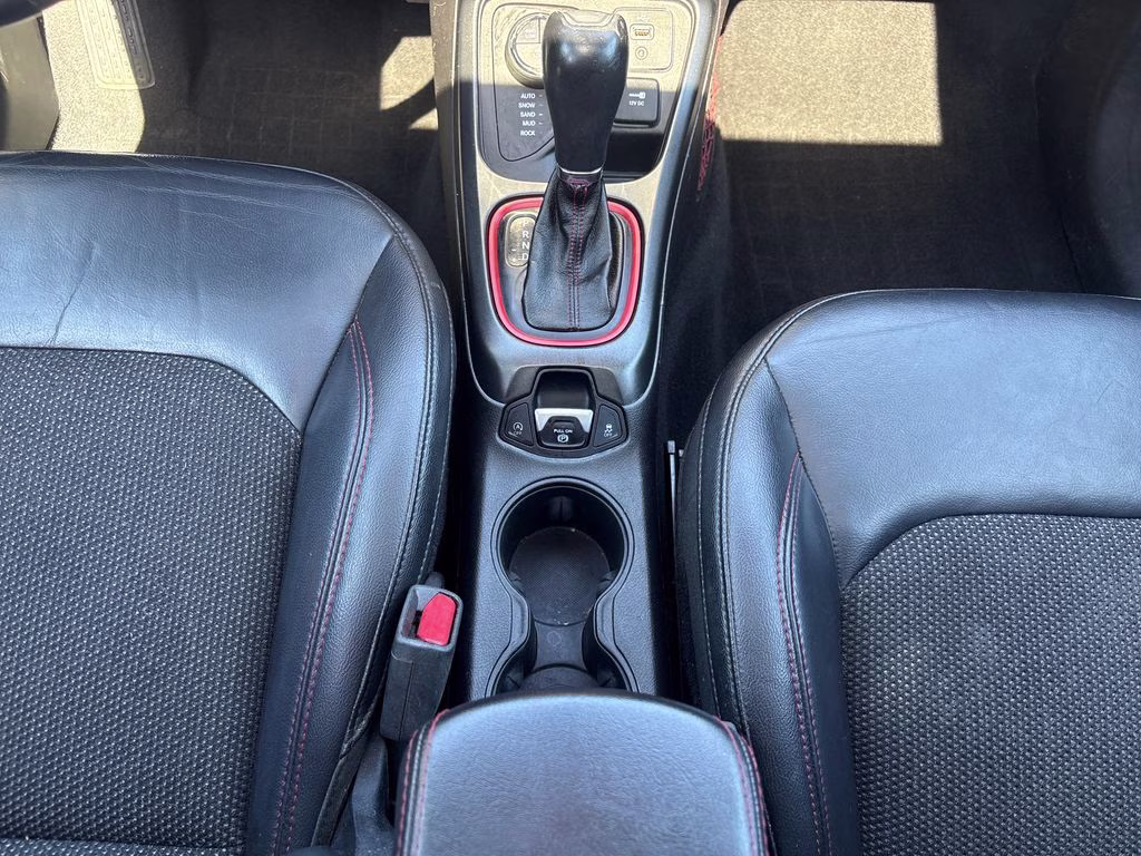 2018 White Clearcoat Jeep Compass Trailhawk 4X4 SUV