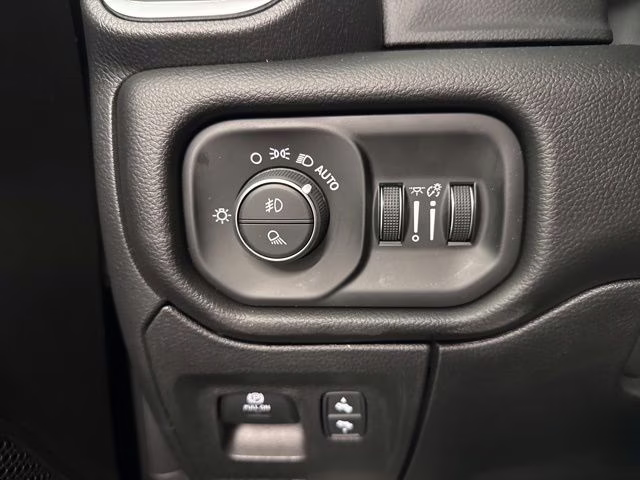 2026 Granite Crystal Metallic Clearcoat Ram 1500 Big Horn 4X4 Truck