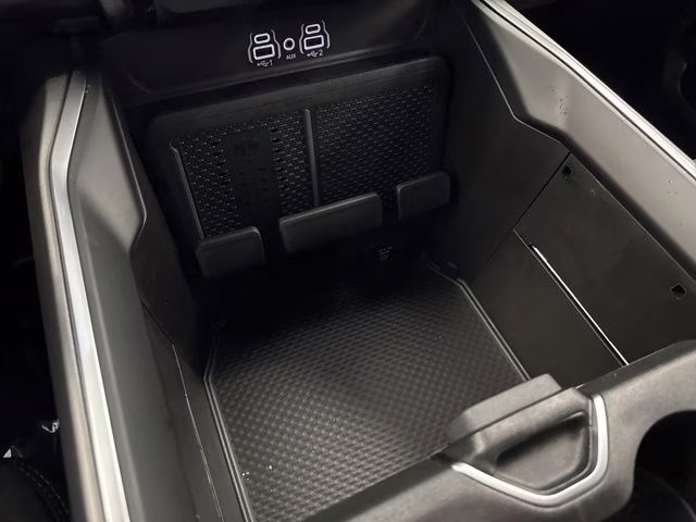 2026 Granite Crystal Metallic Clearcoat Ram 1500 Big Horn 4X4 Truck