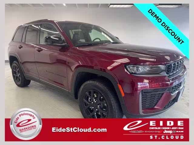 2026 Velvet Red Pearlcoat Jeep Grand Cherokee Altitude 4X4 SUV