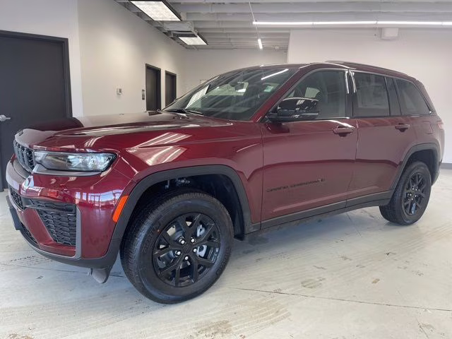 2026 Velvet Red Pearlcoat Jeep Grand Cherokee Laredo Altitude 4X4 SUV