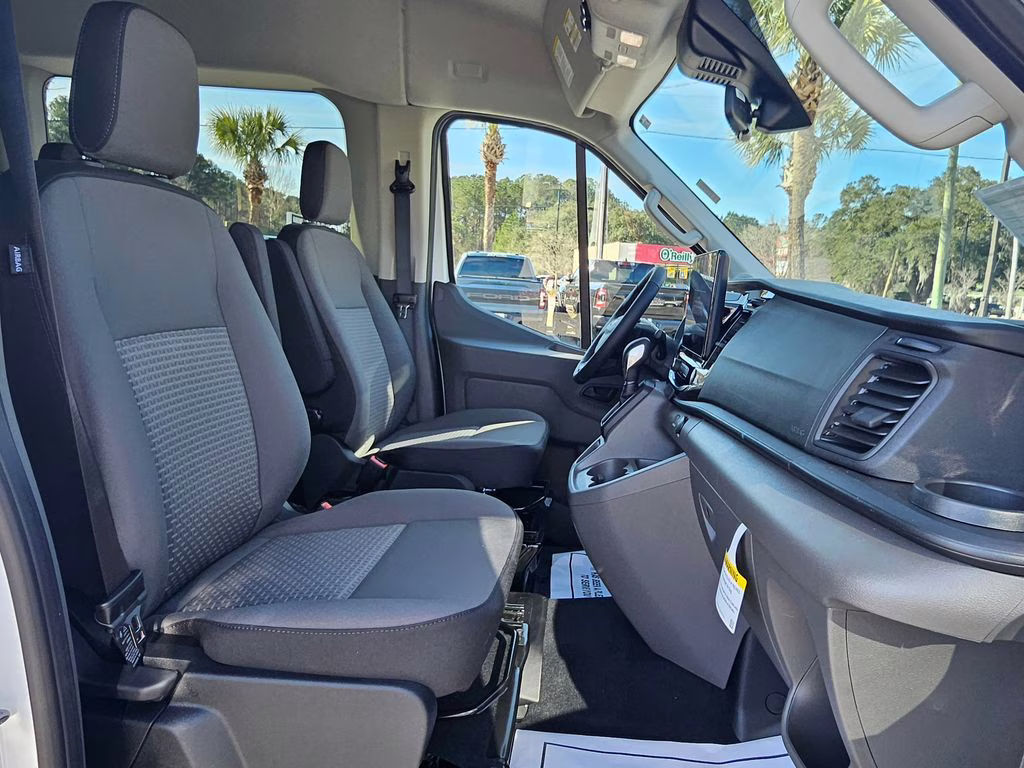 2026 Oxford White Ford Transit-350 XL RWD Crossover