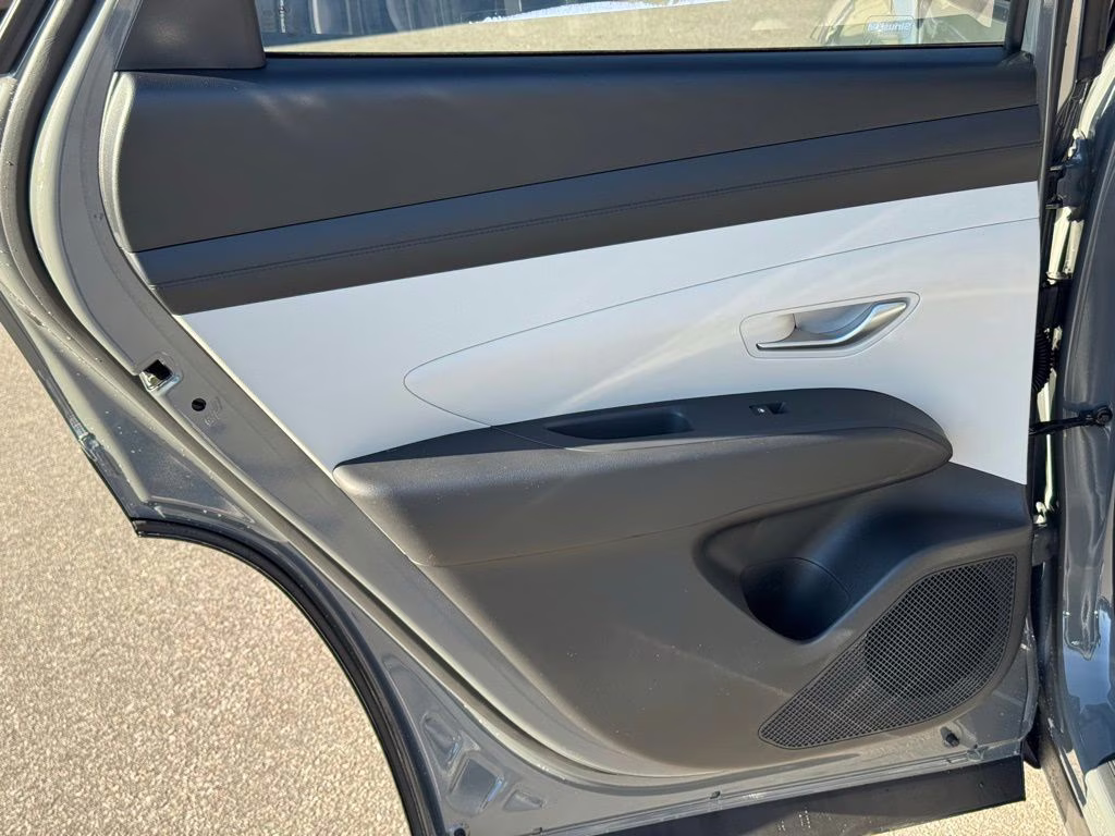 2026 Hampton Gray Hyundai Tucson SEL FWD SUV